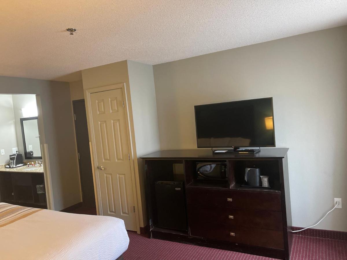 La Quinta By Wyndham O'Fallon, Il - St. Louis מראה חיצוני תמונה